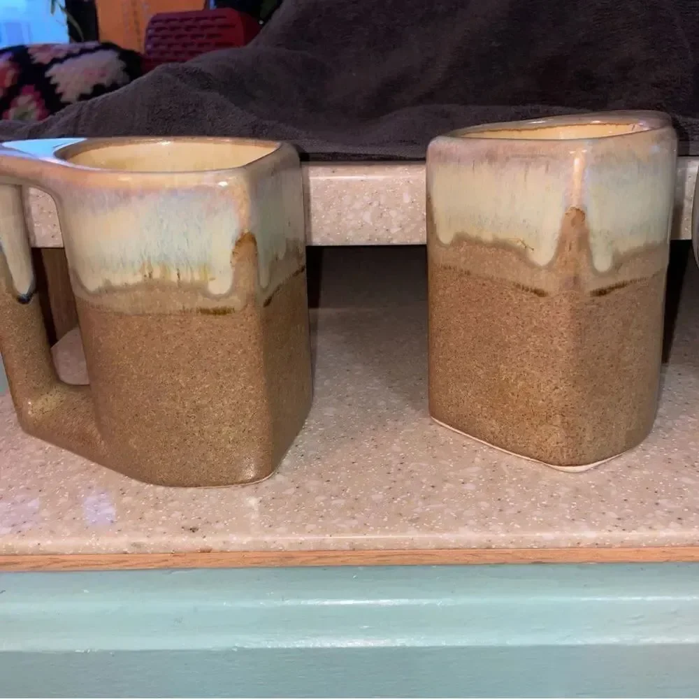 VINTAGE PADILLA coffee mugs